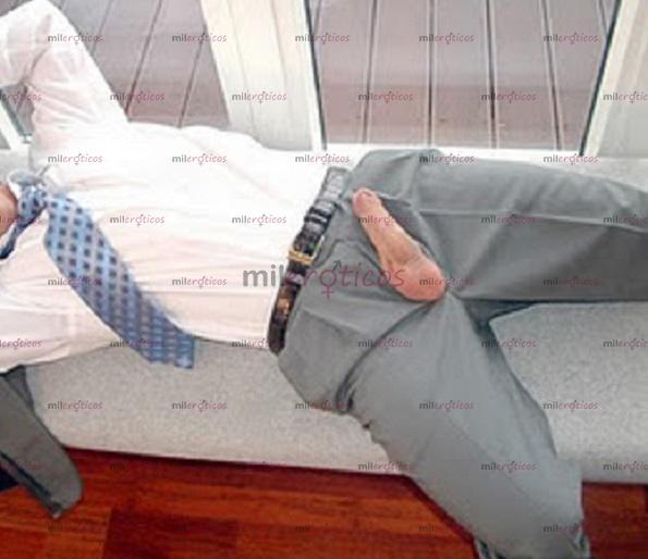 FOTOS DE COMPLACIENTE ESCORT INDULGE WITH A FUNNY ESCORT BECAUSE YOU DESERVE