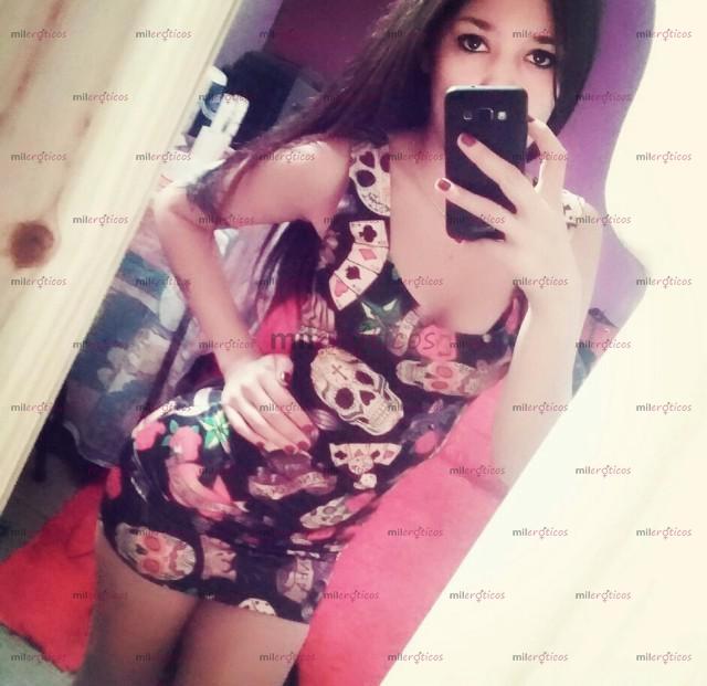 FOTOS DE MAYA ELEGANTE ABDOMEN PLANO