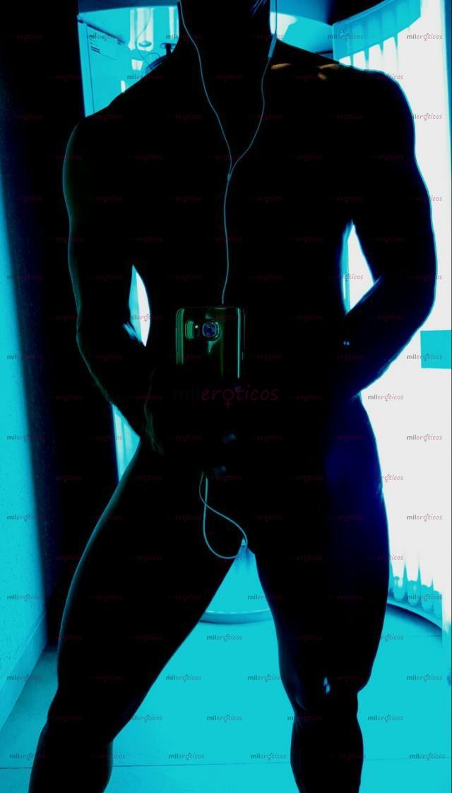FOTOS DE ESCORT DE ALTO NIVEL, GUAPO, TATUADO,VARONIL, FIESTERO...DISPONIBLE 3314484817