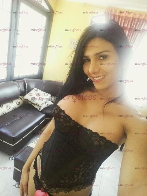 FOTOS DE BELLA TRANS RENOVADA TETONA CULONA Y VERGONA CON LUGAR