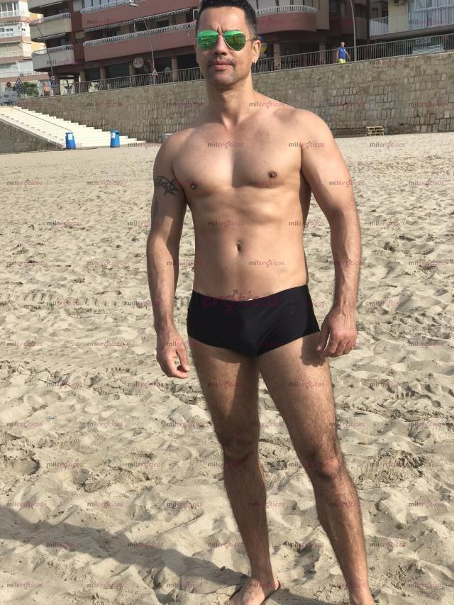 Fotos de Realmente guapo y bien dotado!!!