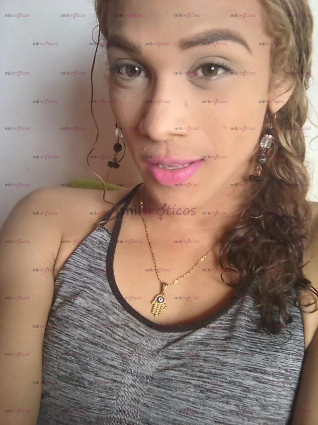 FOTOS DE HALA MI CABELLO, ESCUPE MI CARITA, SOMETEME, DELICIOSA,PERRITA DE PEDIGREE