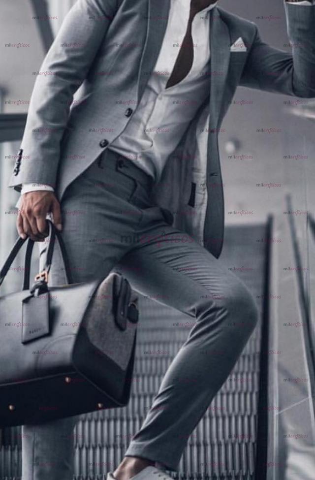 Fotos de ELEGANTE, GUAPO Y ATRACTIVO PARA LAS MUJERES MAS INTERESANTES DE LA CIUDAD