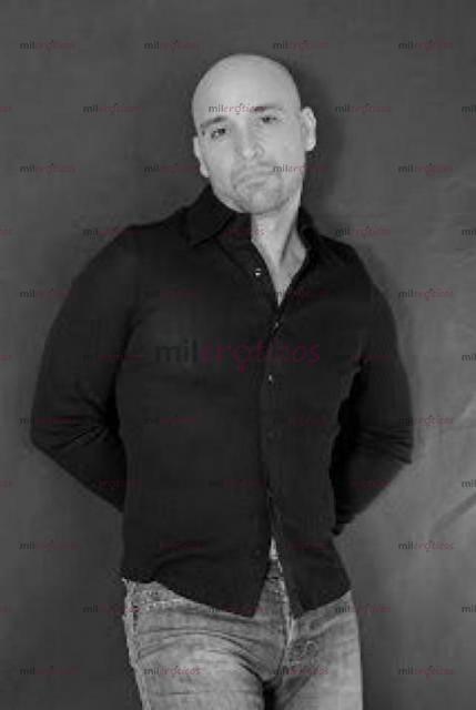 Fotos de Eros massaggiatore tantra sesto san Giovanni 3484945271