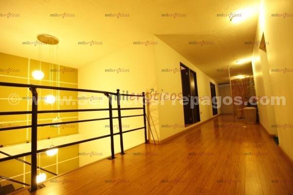 FOTOS DE 40 GRADOS SPA SITIO EXCLUSIVO PARA MASAJES TRATO DE PAREJAS HOMBRES Y MUCHO MÁS.