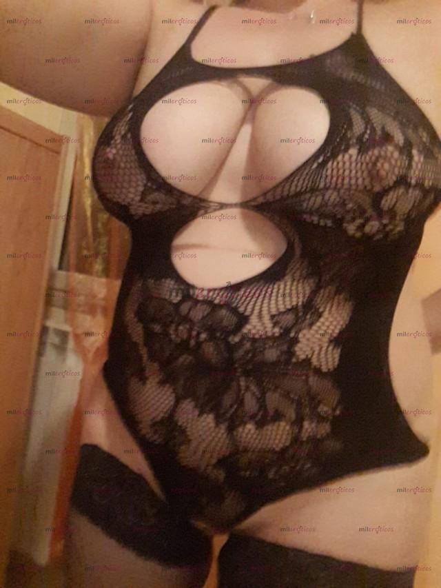 Fotos de Indimenticabile Sara italiana vers esperta del sesso piu intenso ..