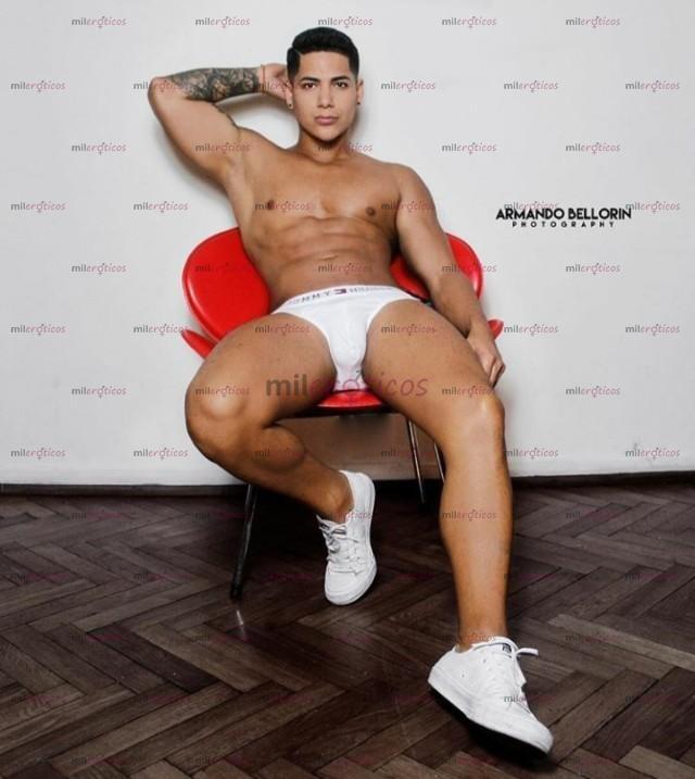 Fotos de Diogo estudiante culon y full lechero vicioso y morboso
