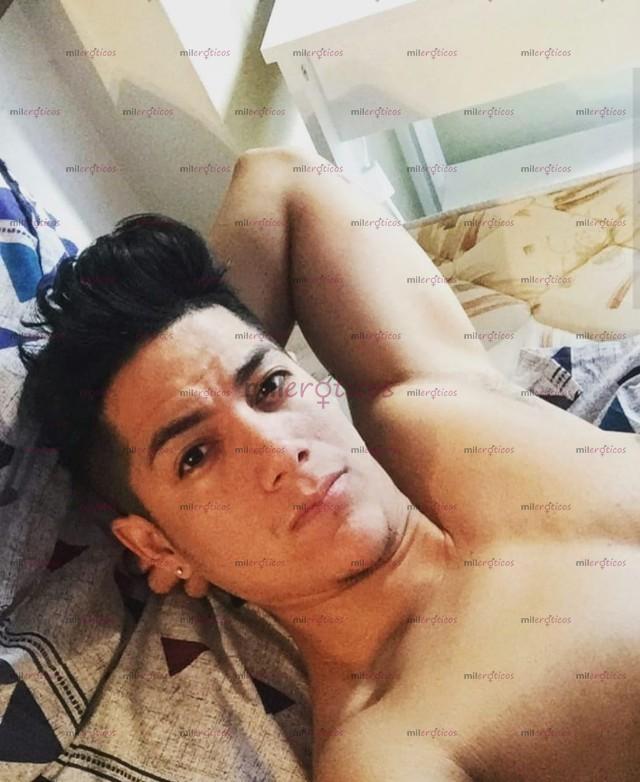 Fotos de Diogo estudiante culon y full lechero vicioso y morboso