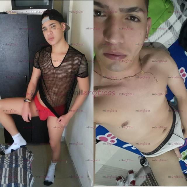 Fotos de Pollos vergones recién llegados dispuesto a complacerte disponible las 24 7 vstl
