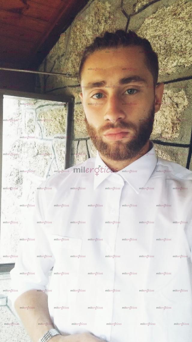 Fotos de Gigolo escort chico de compañía. Pasarás un rato muy agradable y divertido.