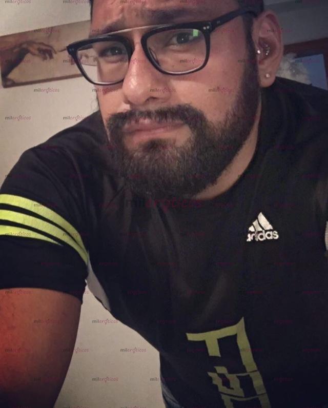 Fotos de Barbón, velludo , varonil, complaciente para ti