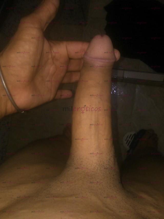 Fotos de Chico limpio educado resistenente venezolano caliente y complaciente