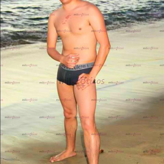 FOTOS DE SONORENSE::ELIAN:: DE VISITA CACHONDO Y COMPLACIENTE