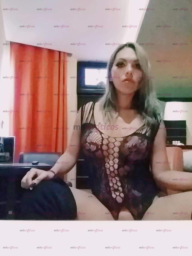 FOTOS DE NI CARA D ÁNGEL NI CUERPO D DIOSA SIMPLEMENTE LA MORENA ROMPE CULOS