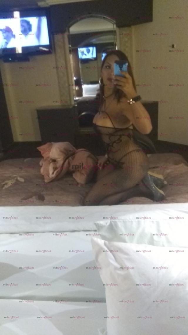 FOTOS DE NI CARA D ÁNGEL NI CUERPO D DIOSA SIMPLEMENTE LA MORENA ROMPE CULOS