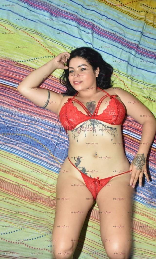 Fotos de VEN A TU SECCIÓN DE MASAJES MIENTRAS CHUPO TU PENE Y LLEGAS EN MI BOCA