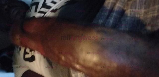 Fotos de Hola soy un chico negro tengo 30 años tengo polla grande y duró