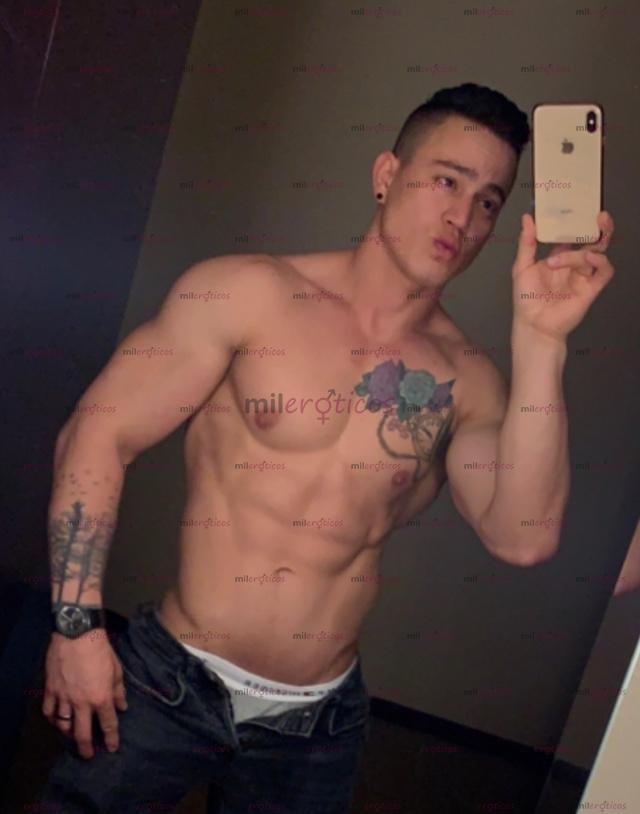 Fotos de Venezolano macho vergon Complaciente. Solo consúltame ..