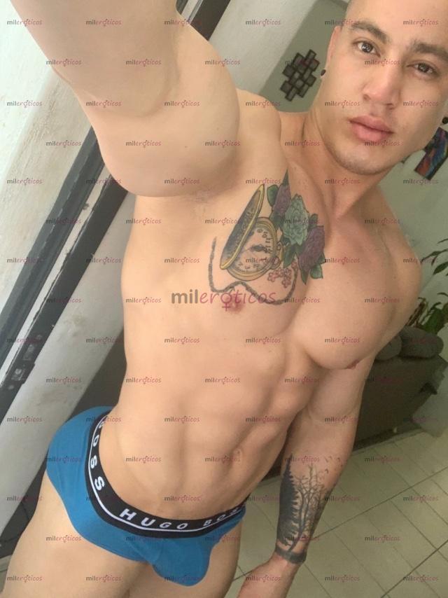 Fotos de Venezolano macho vergon Complaciente. Solo consúltame ..