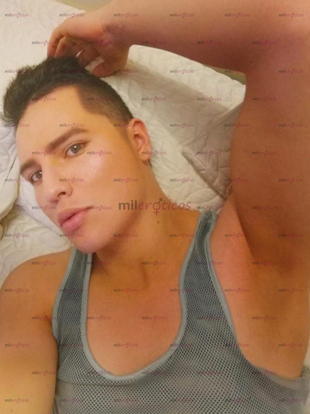 Fotos de CHICO LINDO , CUERPASO Y MUY CULON . PASIVO SUMISO . ESCORT EXCLUSIVO