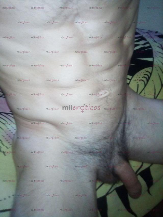 Fotos de Ofrezco mis servicios como hombre de compañia