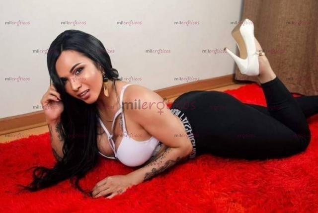 Fotos de Impresionante bomba trans súper sexy y morbosa No esperes,quiero follar ahora.