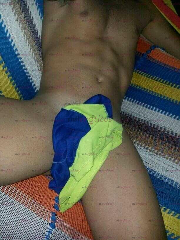 Fotos de Chiko Lindo Gay Porno, Atrevido y Ardiente.