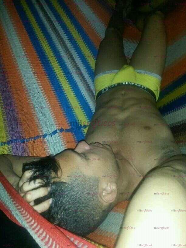 Fotos de Chiko Lindo Gay Porno, Atrevido y Ardiente.