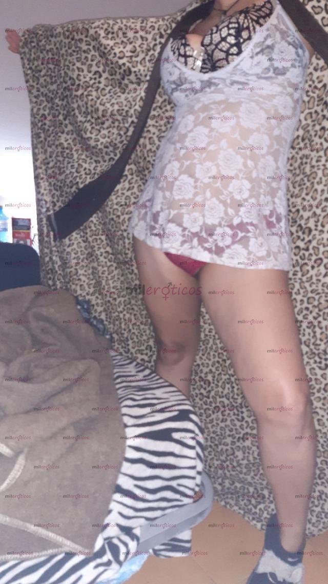 Fotos de Española bisexual con chofer para salidas