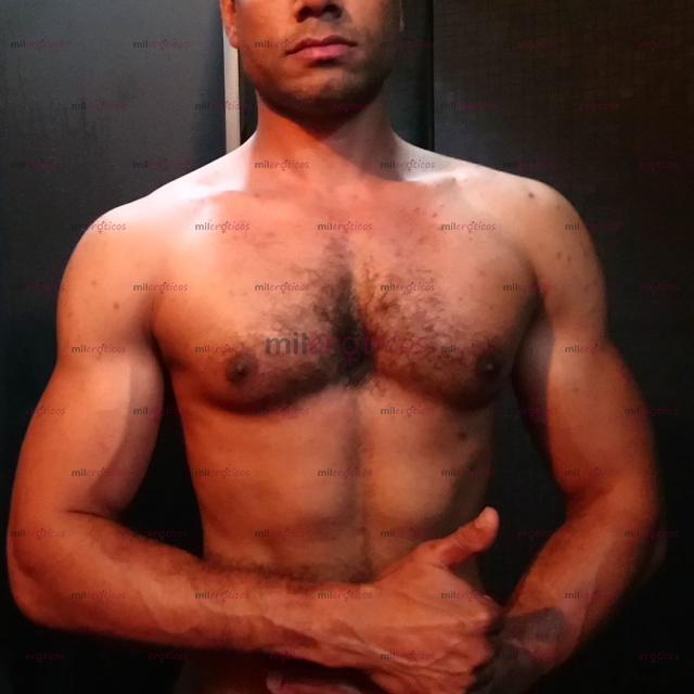 Fotos de Masajista masculino masaje para hombres en madrid