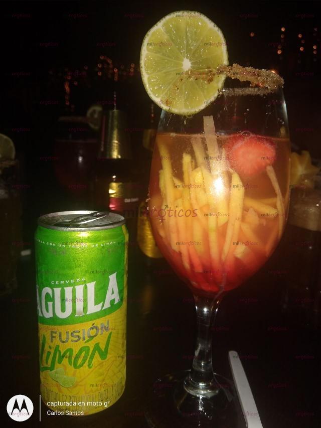 Fotos de Experimentar pasarla bien cero gente loca solo activos