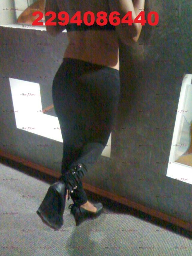 FOTOS DE SOY EXPERTA EN ORAL ME GUSTA QUE TU ME LO HAGAS TAMBIEN A MI VAGINAL SIN PRISAS