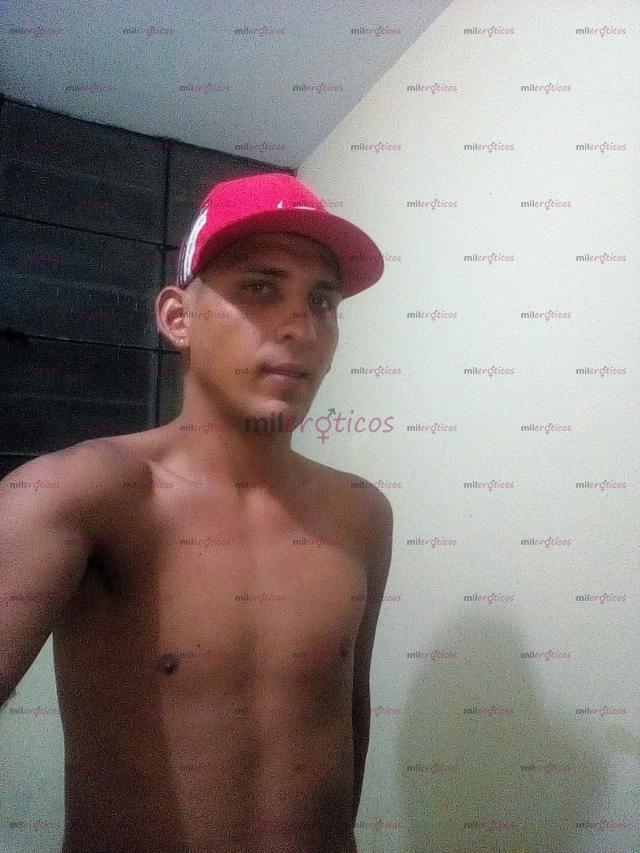 Fotos de Venezolano nuevo aca servicinfunza mosquera si quieres pasar un riko rato aca t