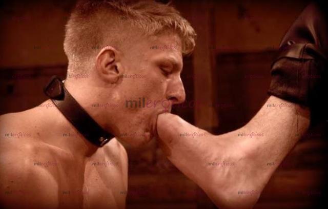 Fotos de AUTÉNTICO AMO HETERO. GENTE SOLVENTE. CASH MASTER FINDOM REAL.