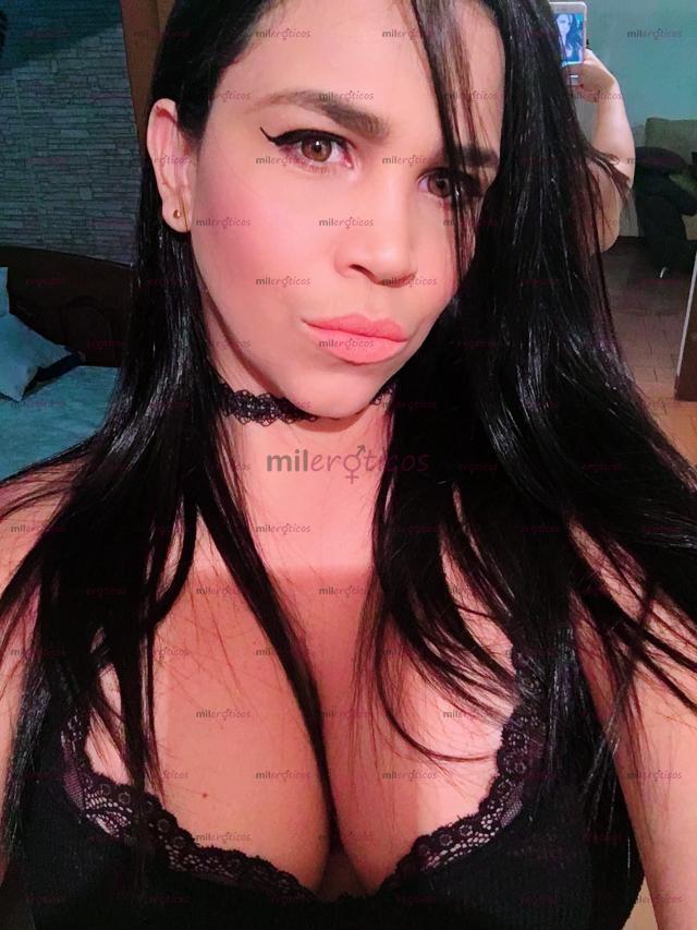 Fotos de Hola buenas por aquí linda chica venezolana lista para cumplir tus fantasías llá