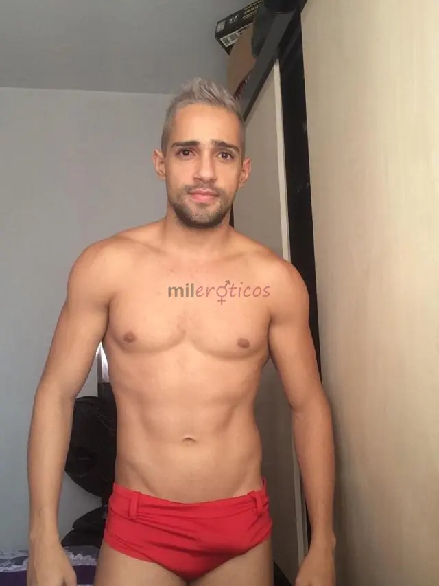 Prazer sou rafael 1 75 de altura e 70 kg malhado dote 22 cm grosso atendo somente homens tenho local bastante discreto e limpo no bueno curto tudo sem...