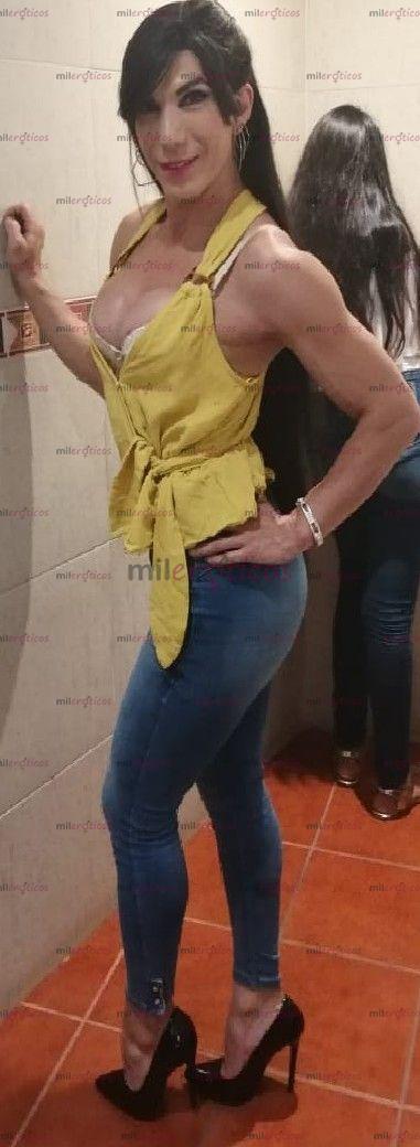 FOTOS DE FEMENINA FIT Y COMPLACIENTE LLAMA AHORA PARA PASARLA RICO