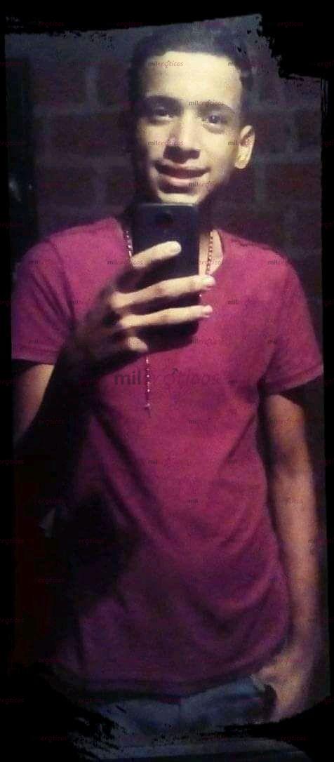 Fotos de Soy venezolano con ganas de sexo Versatil