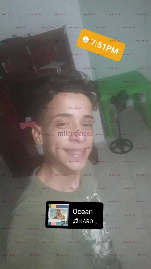 Fotos de Soy venezolano con ganas de sexo Versatil