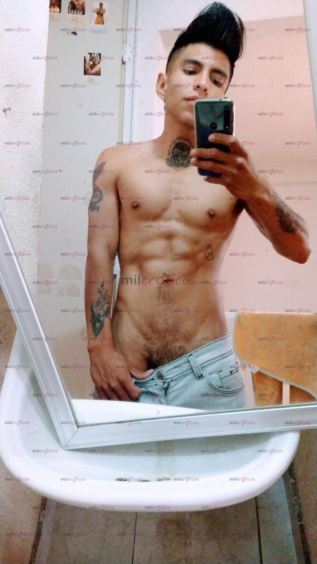 FOTOS DE SEMENTAL MAMADO DE 21 AÑOS CON DELICIOSA VERGA DE 22 CM ...24HRS, CON LUGAR.