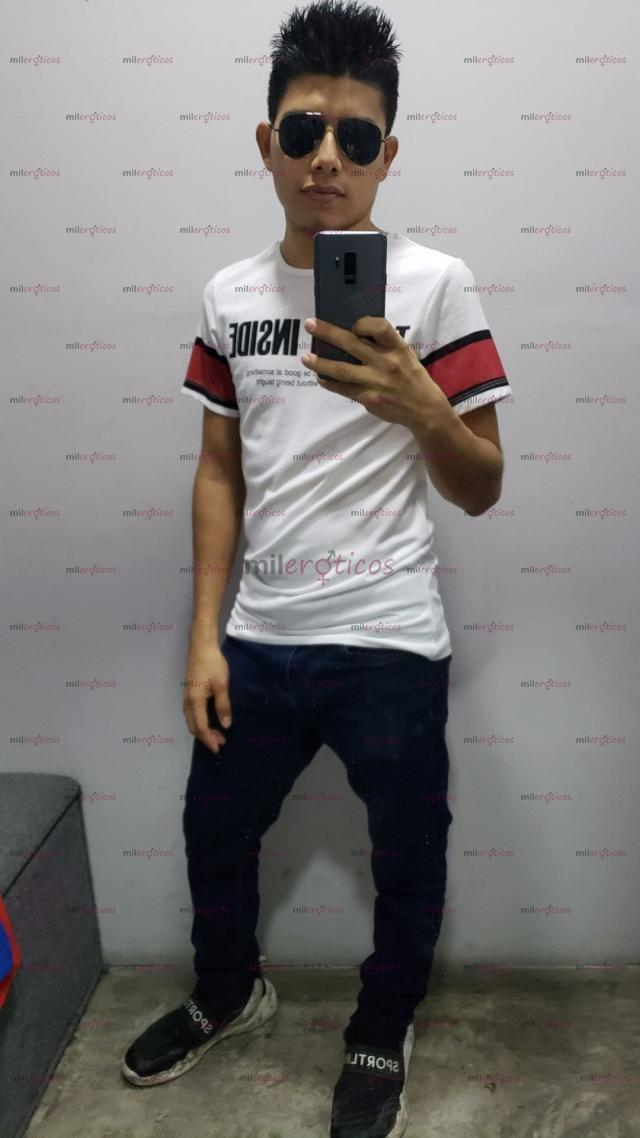 Fotos de Hola busco mujeres que quieran placer soy chico hetero