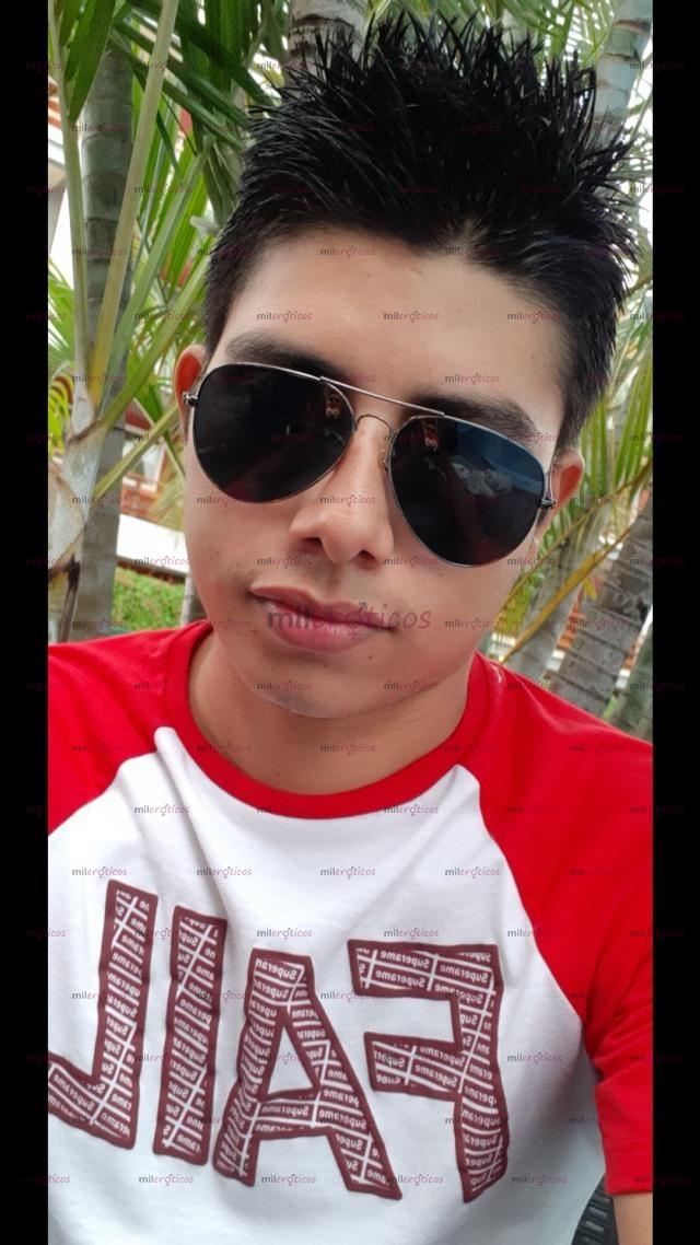 Fotos de Hola busco mujeres que quieran placer soy chico hetero