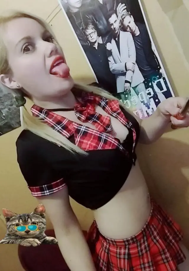 Vevavarvajal instagram vevacarvajal skype genoveva carvajal saez wsp 56 962764662 hola chicos para que tu cuarentena no te aburras y no te sientas sol...