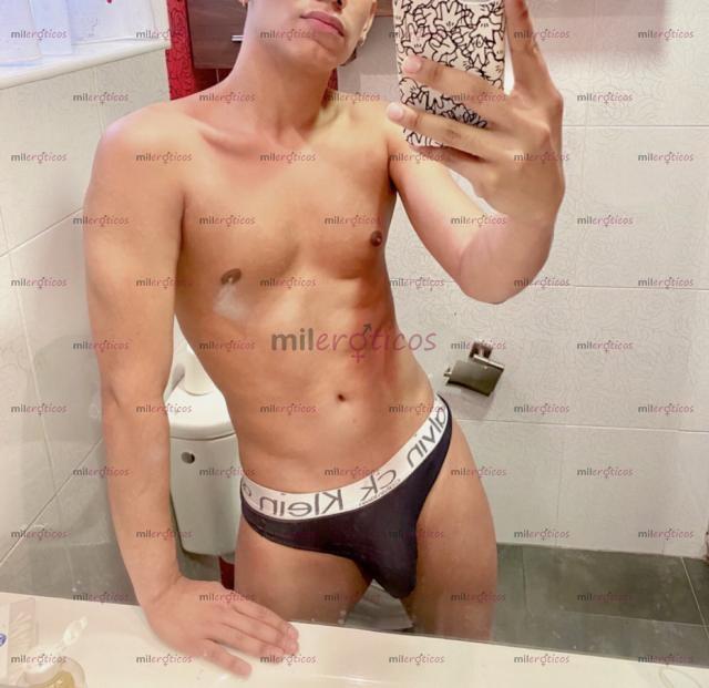 Fotos de MORENO VERGON 20CM GUARRO Y LECHERO EN EL CENTRO