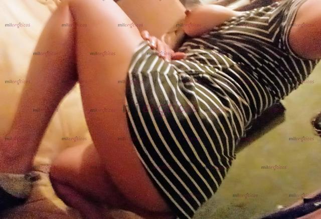 FOTOS DE HOLA BB SOY JULIA DISFRUTA MI CUEVITA HUMEDA TAMBIÉN ,, SERV A PAREJA .