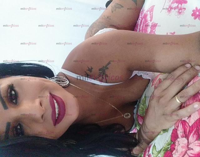 Fotos de Monique moreninha trans safadinha venha me conhecer .bjs