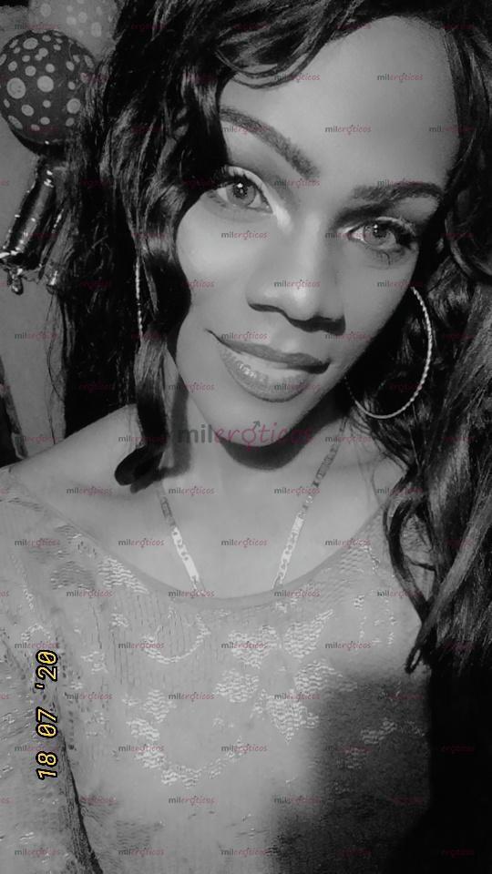 FOTOS DE DESCOMPLICADA, HERMOSA TRANS MORENA.. $$$ SERVICIOS $$$ PARA HOMBRES . YAAAA!!