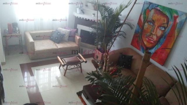 FOTOS DE CASA ESCLUSIVA EN GALERÍAS TEUSAQUILLO SUPER DISCRETA