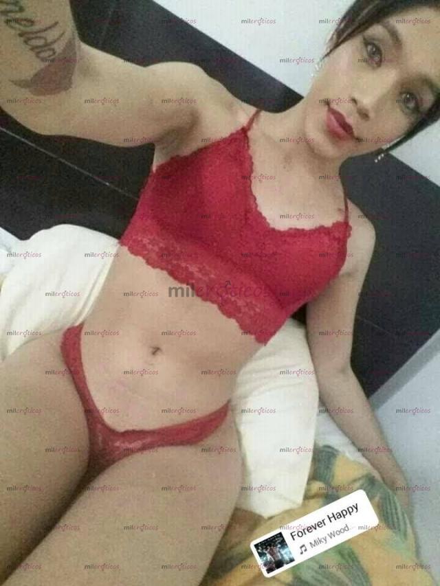 FOTOS DE NUEVA EMILY MUÑEQUITA DE OJOS VERDES PIEL BLANCA LINDAS NALGAS