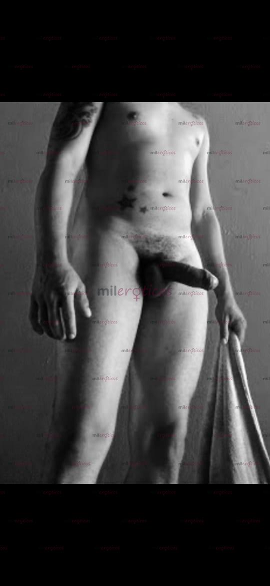 Fotos de Venezolano macho vergon con lugar 21cm siempre erecto
